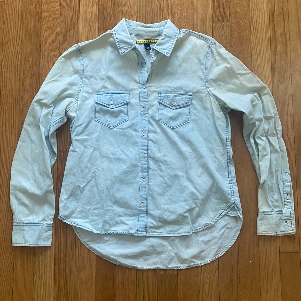 Prince & Fox Light Blue Chambray Button Down